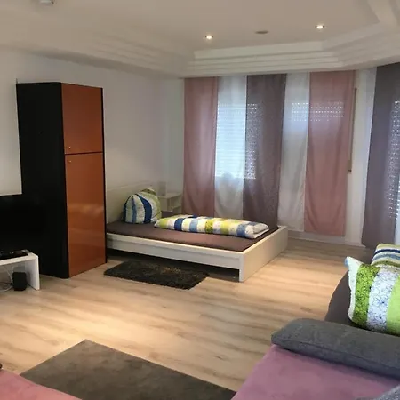 Apatrament Mit Terrasse Apartment *